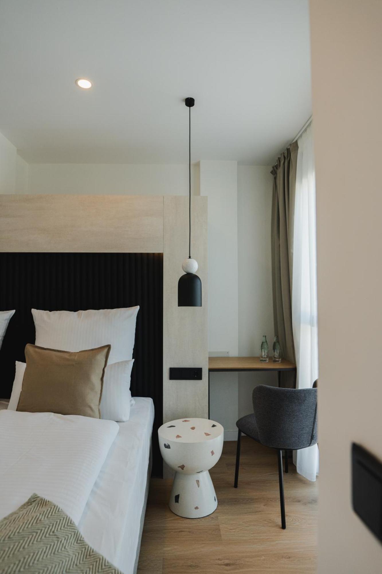 Casa Cuatro Boutique Hotel - Adults Recommended Novo Sancti Petri Exterior photo