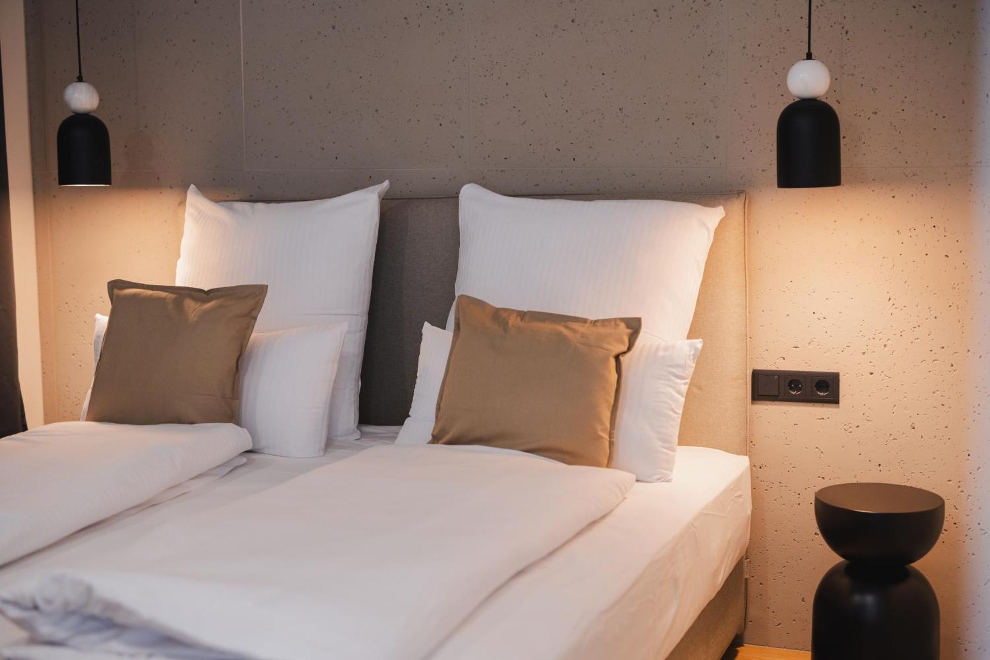 Casa Cuatro Boutique Hotel - Adults Recommended Novo Sancti Petri Exterior photo