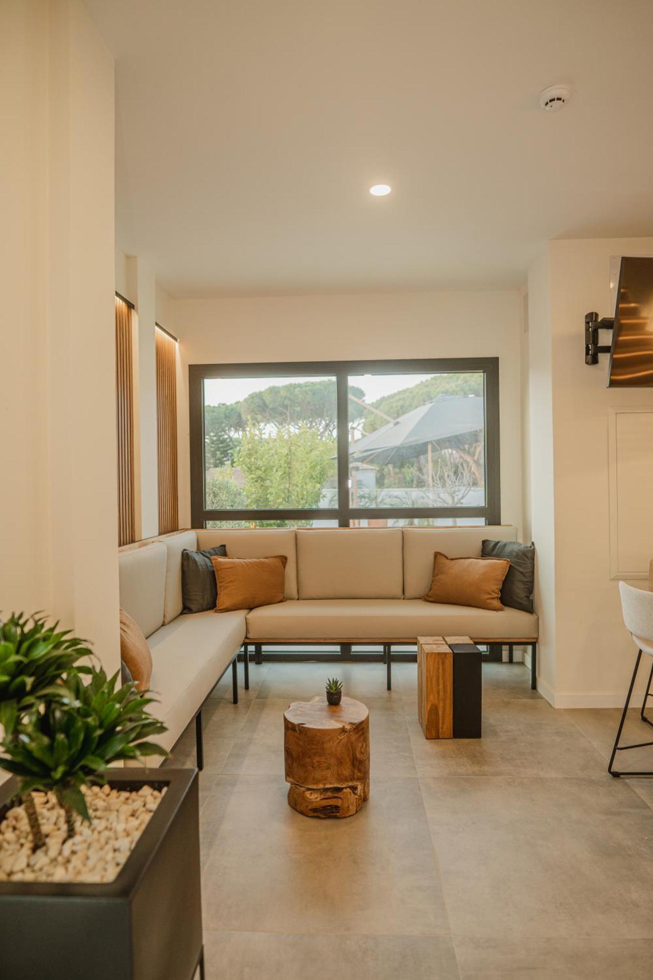 Casa Cuatro Boutique Hotel - Adults Recommended Novo Sancti Petri Exterior photo